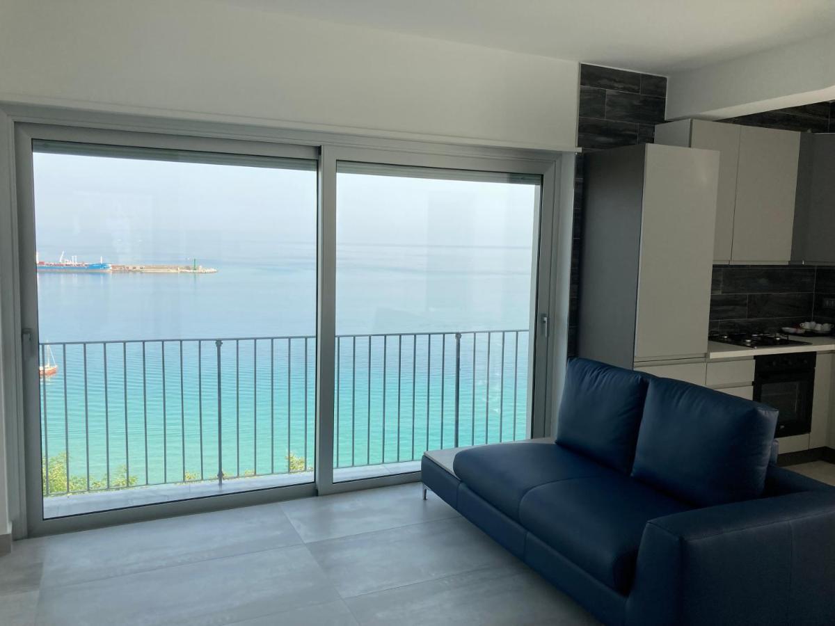 Residenza Timpa Janca Apartment วิโบ วาเลนเซีย มารินา ภายนอก รูปภาพ