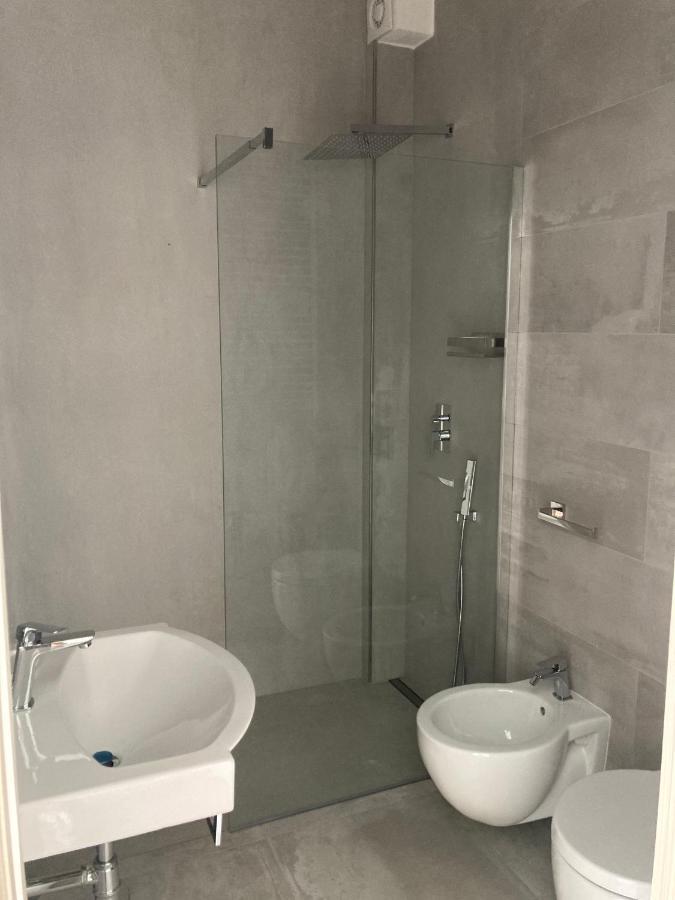 Residenza Timpa Janca Apartment วิโบ วาเลนเซีย มารินา ภายนอก รูปภาพ